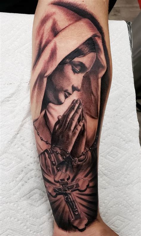 tatuaje rosario|61 Tatuajes de rosarios: Galería de imágenes